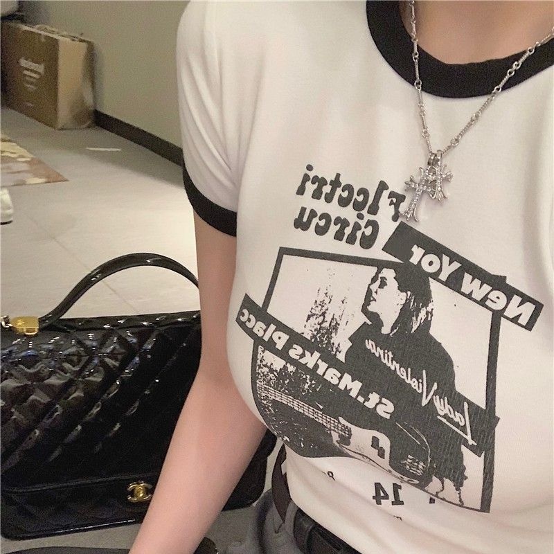 Áo thun COZOK ngắn tay dáng ôm in họa tiết thời trang cổ điển cá tính