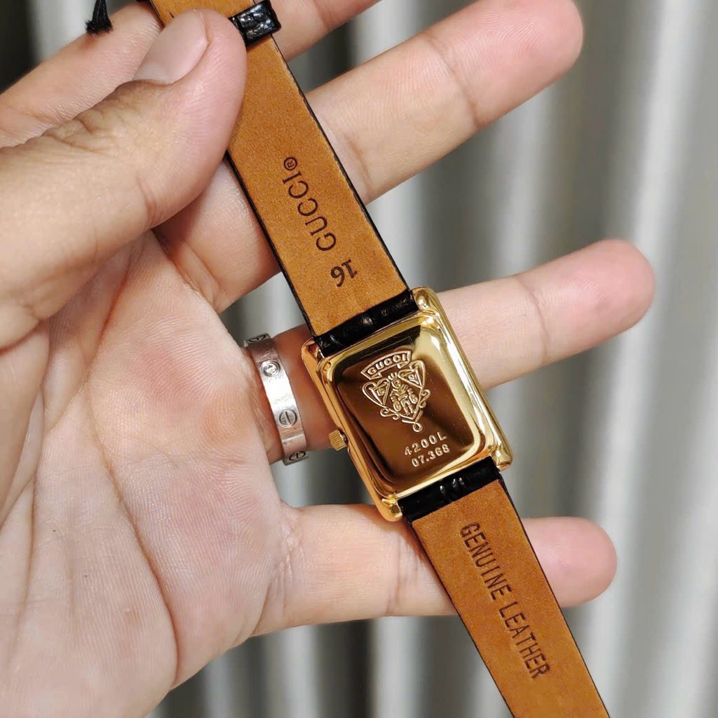 GUCCI Vintage 4200 L Ladies' Watch
