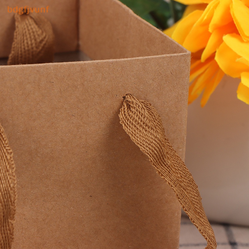 Túi Giấy Kraft Hình Vuông Đựng Hoa Cưới / Sinh Nhật