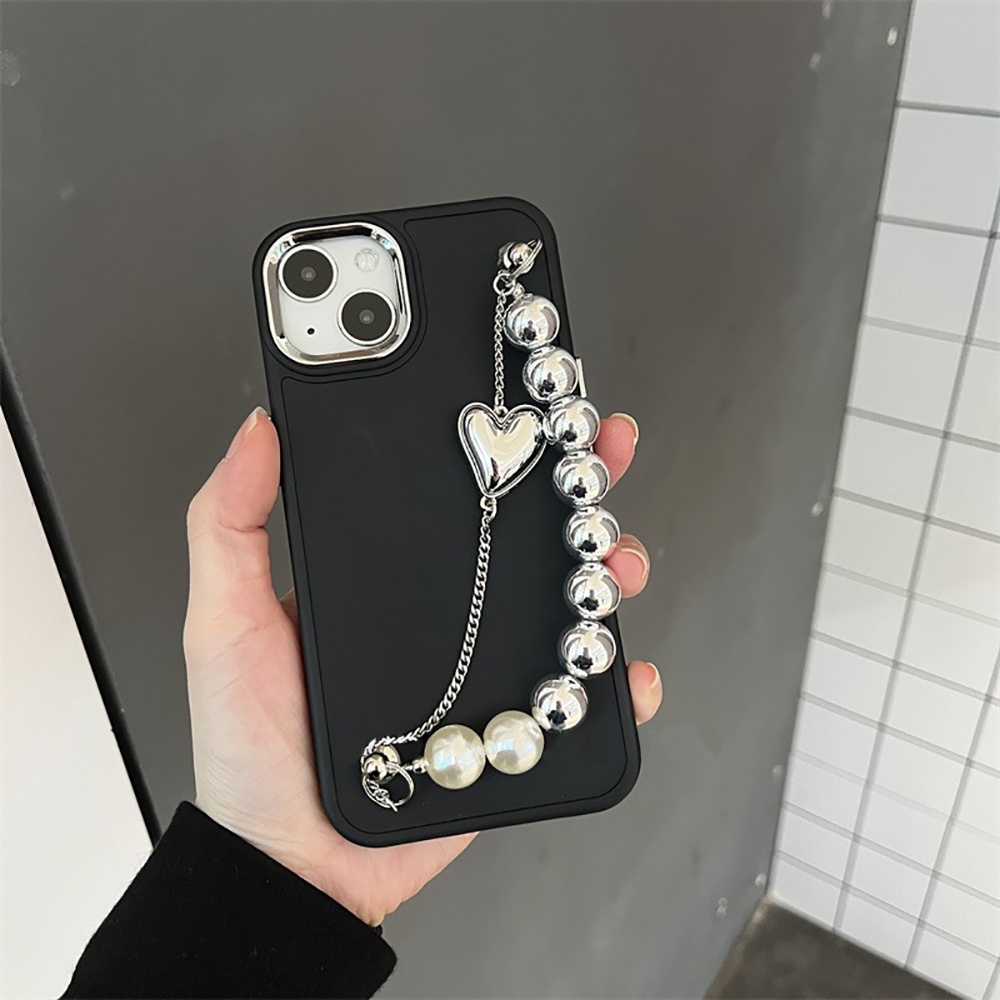 Ốp Điện Thoại Mềm Chống Rơi Màu Trơn Gắn Dây Xích Hình Trái Tim Màu Trơn Cho iphone 14 pro max 13 pro 12promax