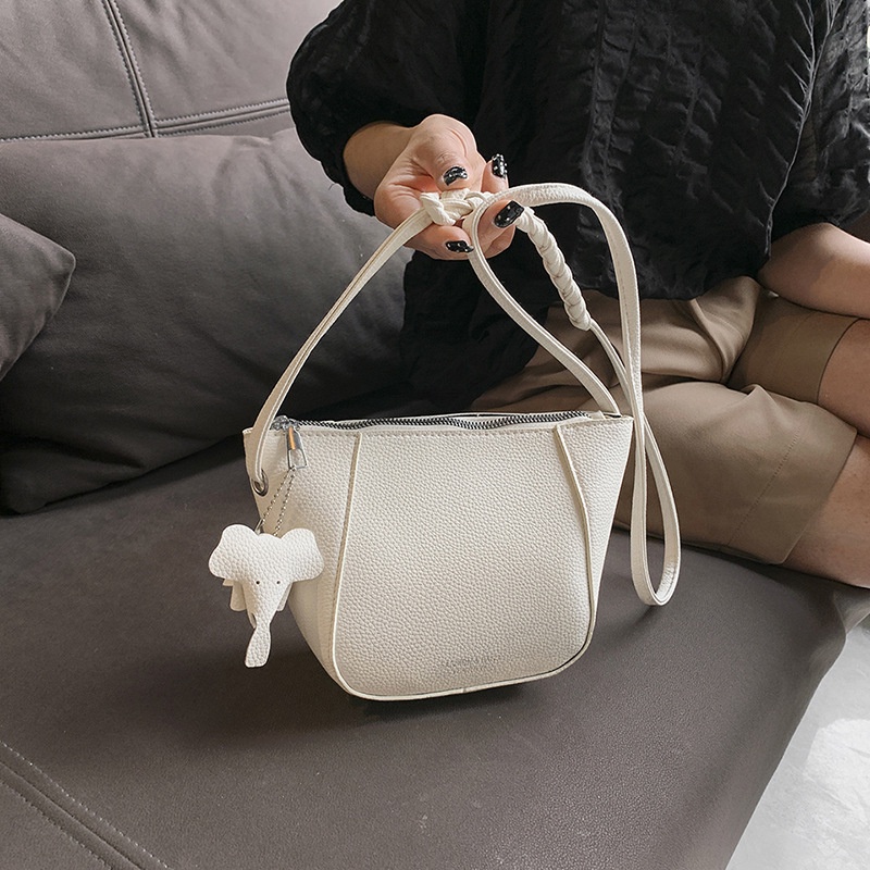 Túi Xách Da Mềm Màu Trơn Đeo Chéo Thời Trang Dành Cho Nữ