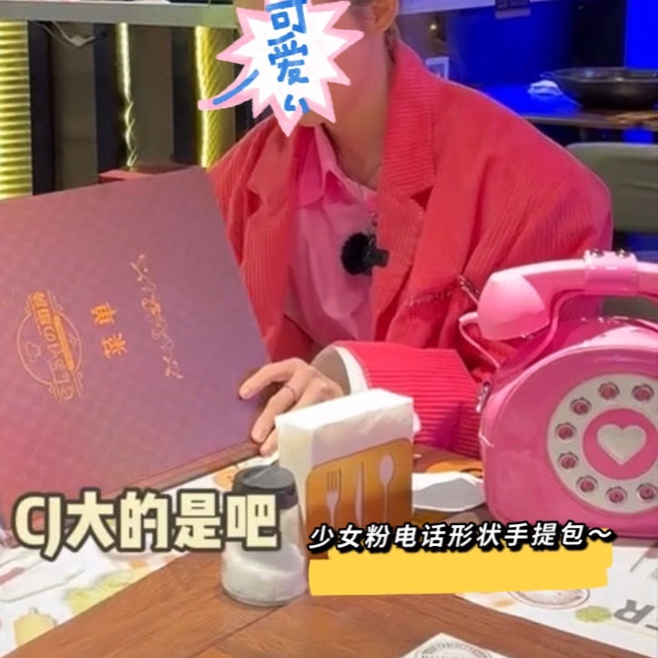 Túi Đeo Chéo Đựng Điện Thoại Hình Búp Bê Barbie Màu Hồng Dễ Thương Phong Cách Hàn Quốc