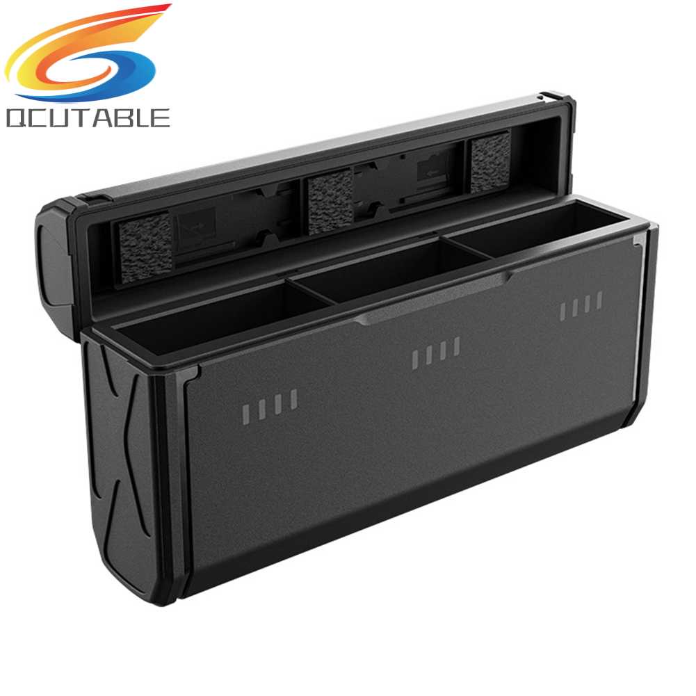 Hộp Sạc Pin Nhanh 3 Ngăn Loại C Cho GoPro 11 / 10 / 9