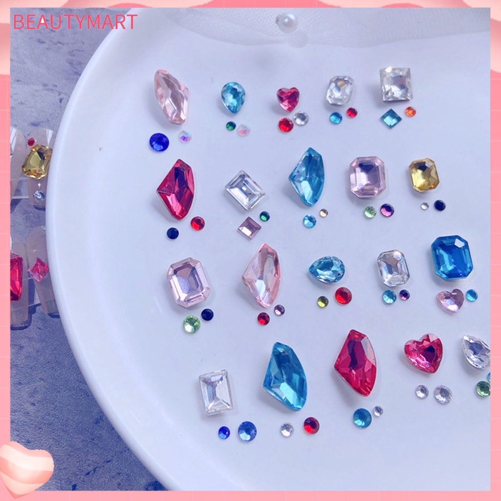 Phụ Kiện Đá Trang Trí Móng Tay Nhiều Mặt Hình Trái Tim Xinh Xắn