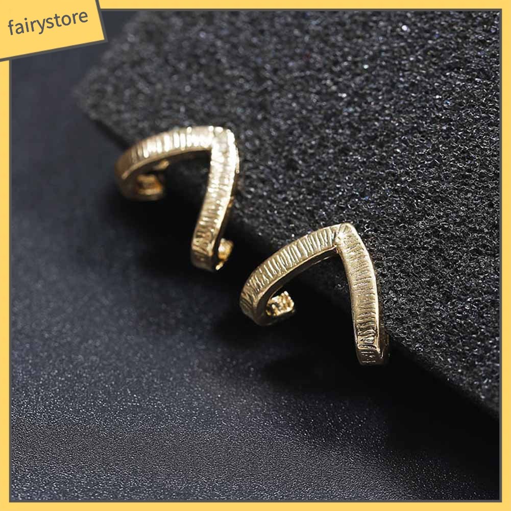 Khuyên Tai Hình Chữ V Phong Cách Tối Giản Dành Cho Nữ