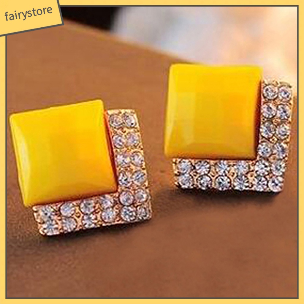 1 Đôi Bông Tai Hình Vuông Lấp Lánh Duyên Dáng Dành Cho Nam Và Nữ