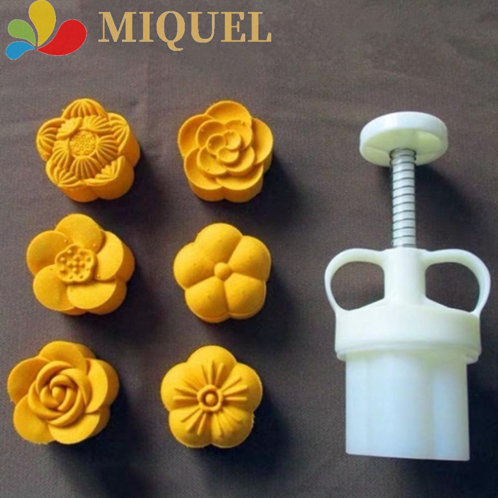 Khuôn Làm Bánh Trung Thu 6 Ngăn Hình Hoa Tùy Chỉnh Tiện Dụng