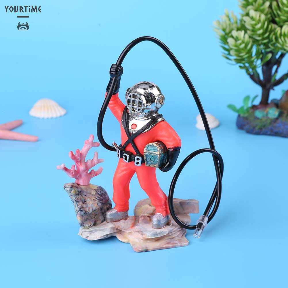 Đồ Trang Trí Bể Cá Hình Thợ Săn Kho Báu