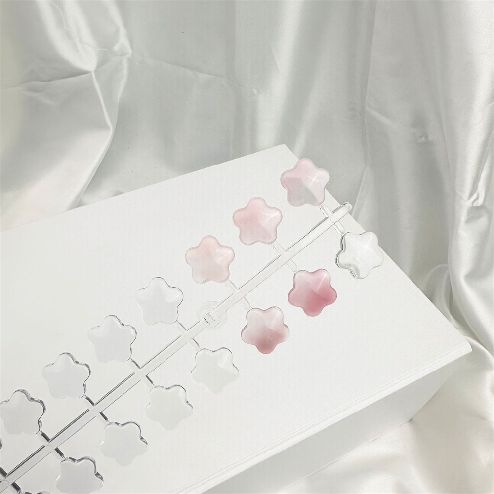 Móng que tập sơn Đĩa Trưng Bày Móng Tay Giả Hình Trái Tim Màu Nude Trong Suốt