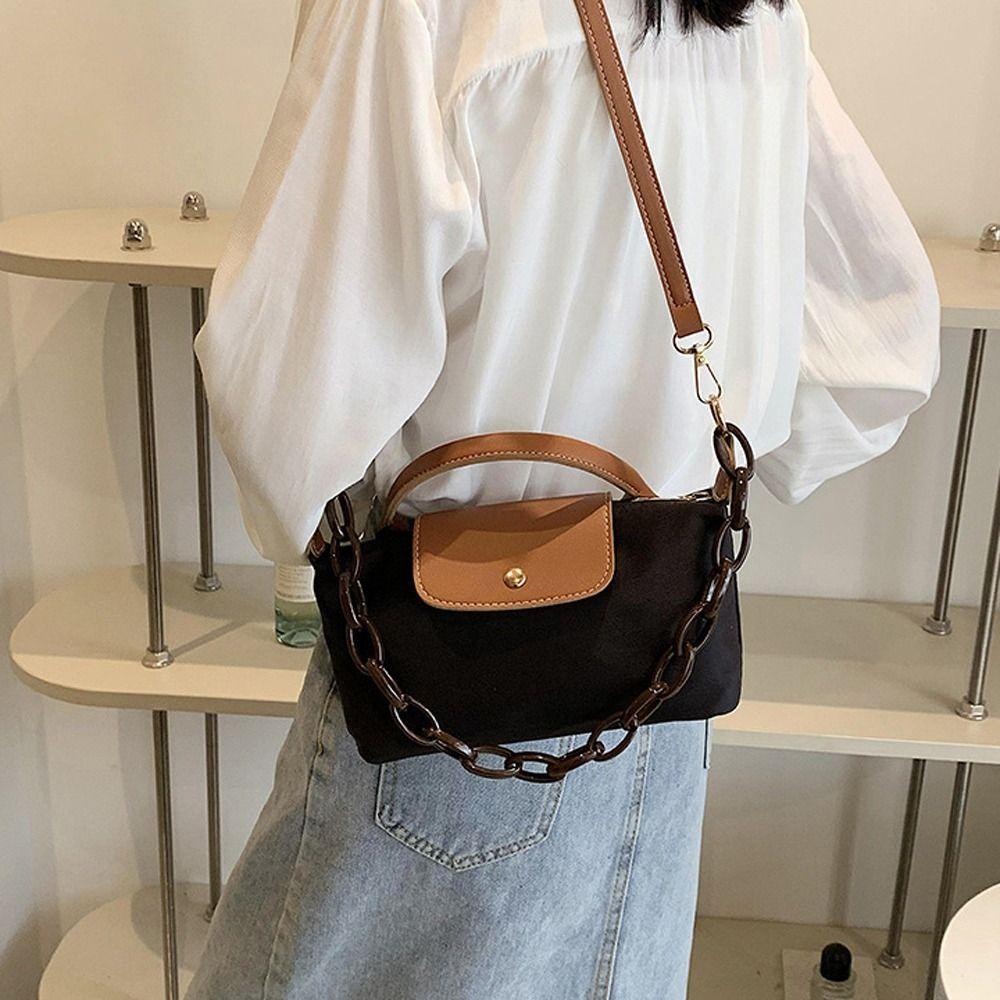 Túi Đeo Chéo Vai Bằng Da PU Sức Chứa Lớn Kèm Dây Đeo Sợi Xích Dành Cho Đường Phố