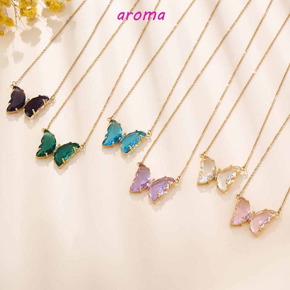 AROMA Vòng cổ Mặt Kính Hình Bướm Nhiều Màu Sắc Thanh Lịch Cho Nữ