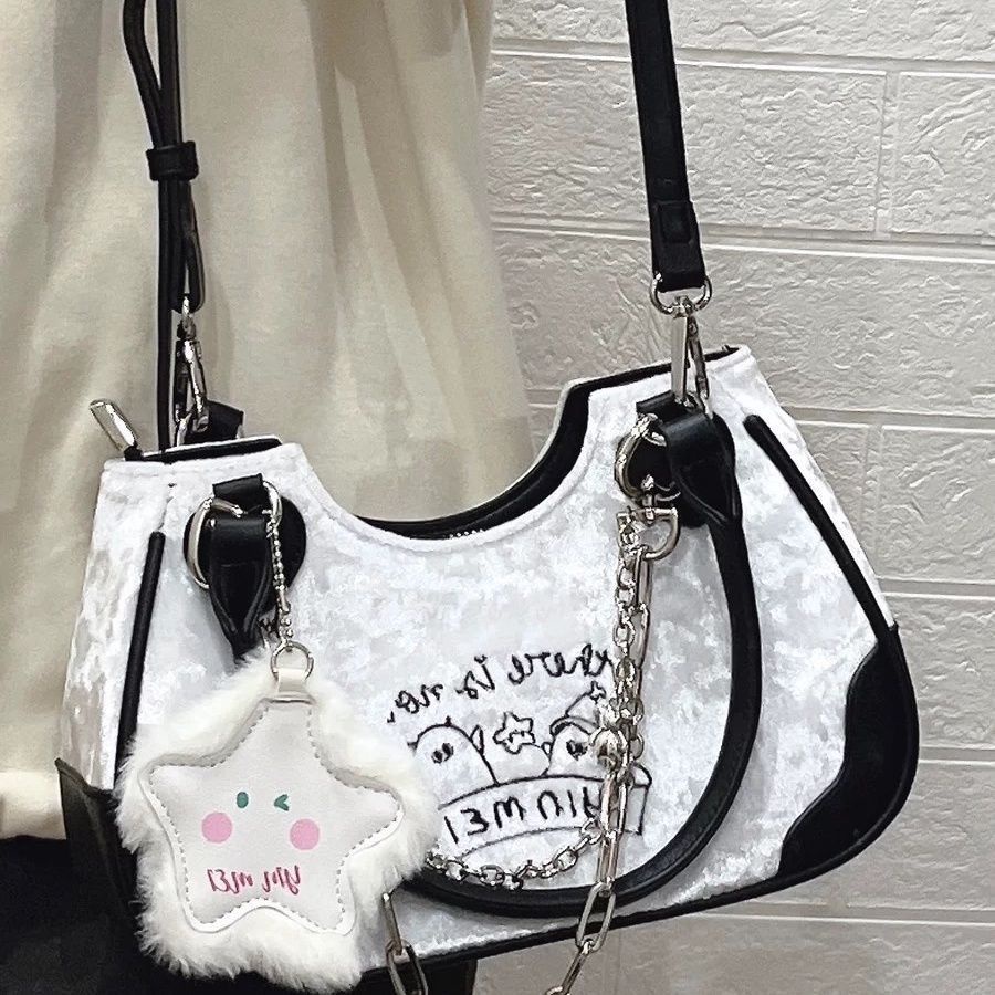 Túi Xách Dây Xích Đeo Vai Thiết Kế Đơn Giản Hợp Thời Trang