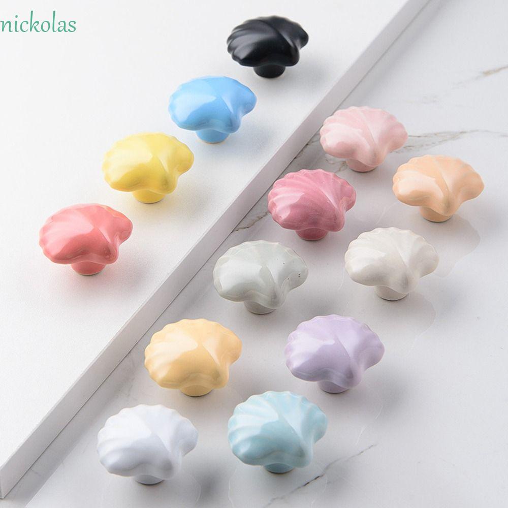 Nickolas Tay Nắm Cửa Tủ Ngăn Kéo Họa Tiết Kẻ Ô Màu Trơn Phong Cách Idyllic Dành Cho Trẻ Em
