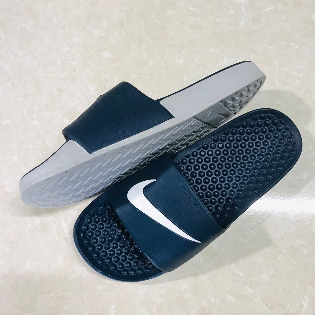 Dép đúc nguyên khối logo Nike siêu nhẹ siêu bền trống nước đi được vài năm hàng mới 100% full box bill