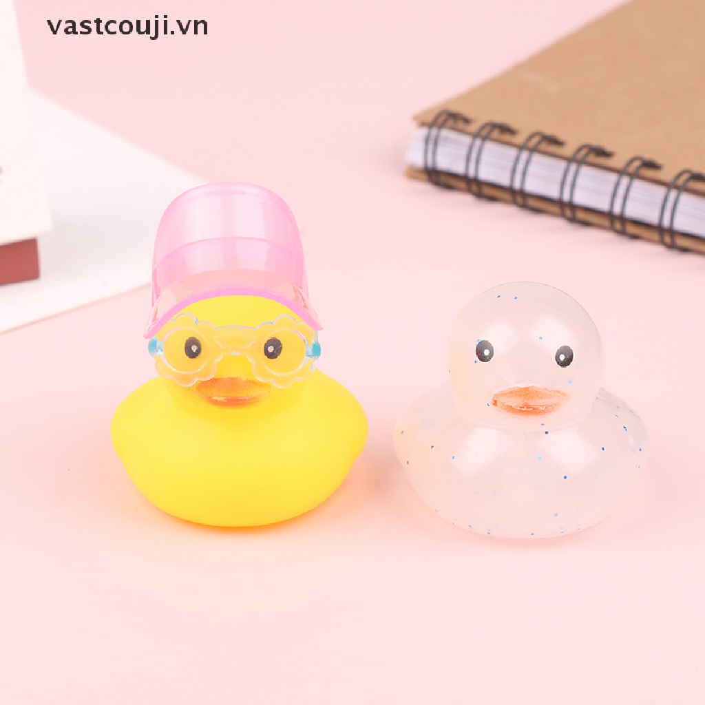 1 / 3 Tượng Vịt Tráng Men Trang Trí Bể Cá