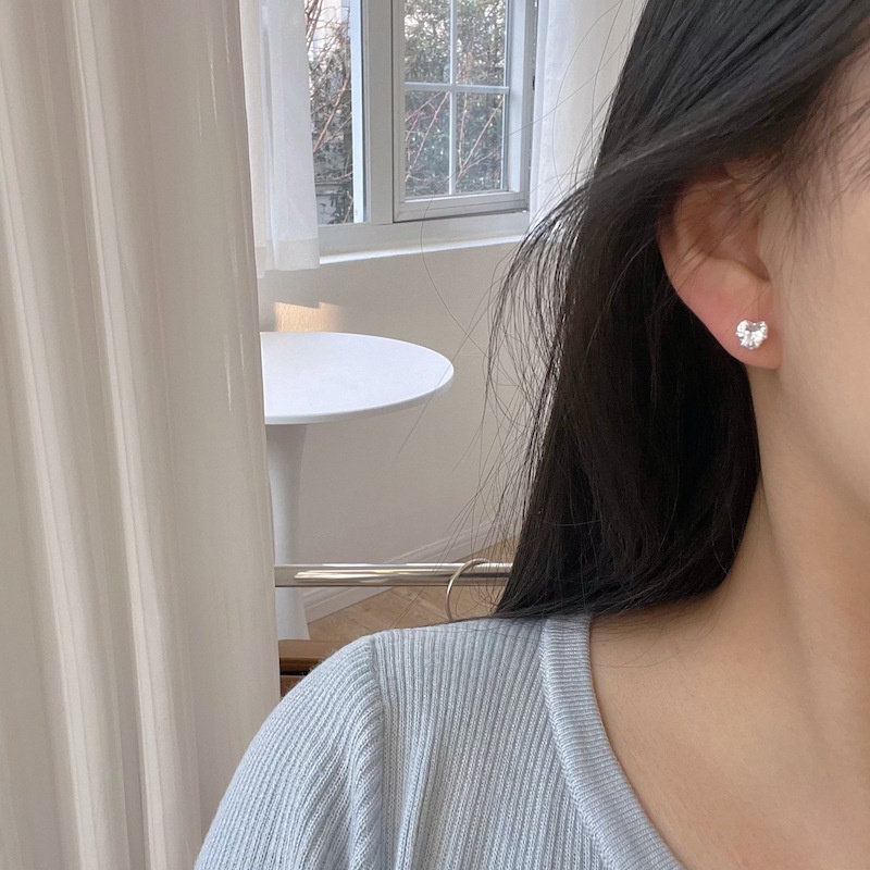 Khuyên Tai Đính Đá Zircon Cao Cấp Phong Cách Mới 2023