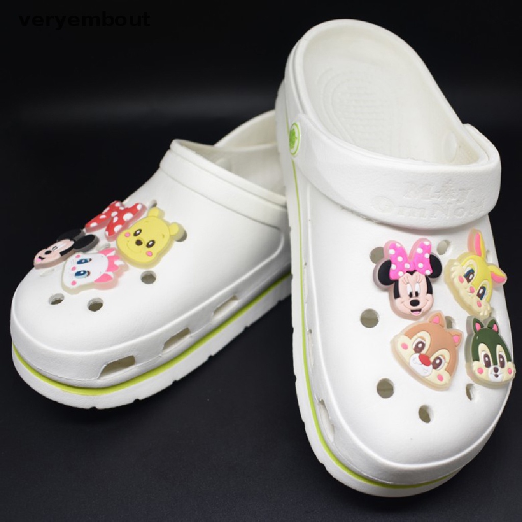 1 Phụ Kiện Trang Trí Giày Hình Tai Chuột Phát Sáng Độc Đáo