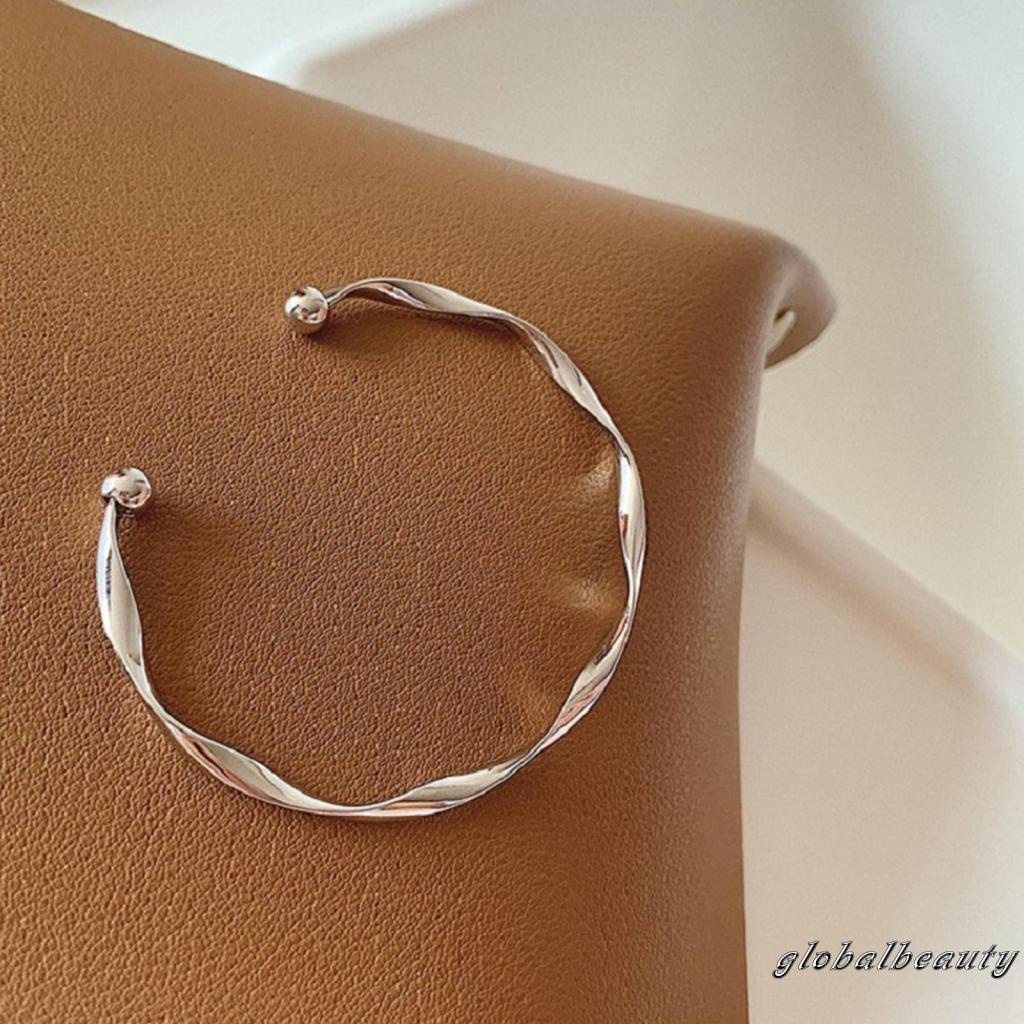 Vòng Đeo Tay Dạng Hở Màu Sắc Đơn Giản Thời Trang Cho Nữ