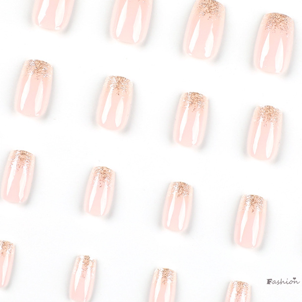 Móng Tay Giả Phủ Toàn Diện Màu Hồng Nude Lấp Lánh