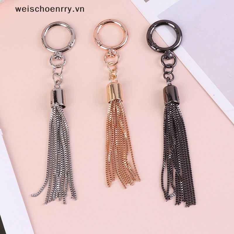 Móc Khóa Gắn Túi Xách Dạng Dây Tua Rua Độc Đáo