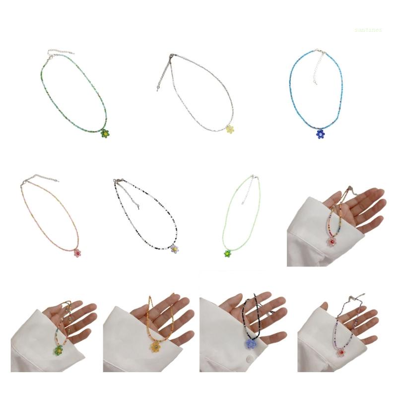 Vòng cổ Chuỗi Hạt Nhiều Màu Sắc Mặt Hoa Nhỏ Dễ Thương