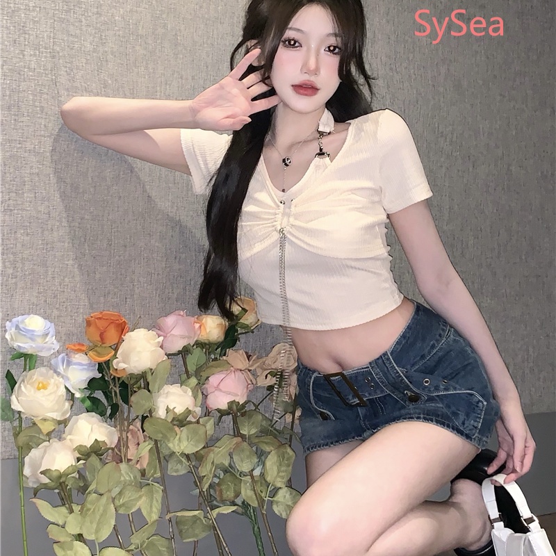 Áo Hai Dây Ôm Dáng Phối Dây Xích Phong Cách Mỹ Quyến Rũ Cho Nữ