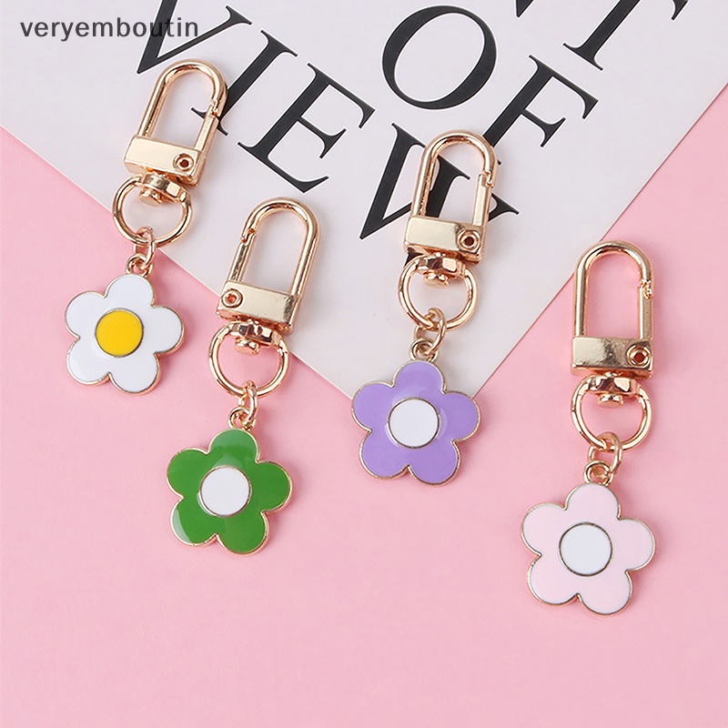 1 Móc Khóa Kim Loại Hình Bông Hoa Nhỏ Dễ Thương