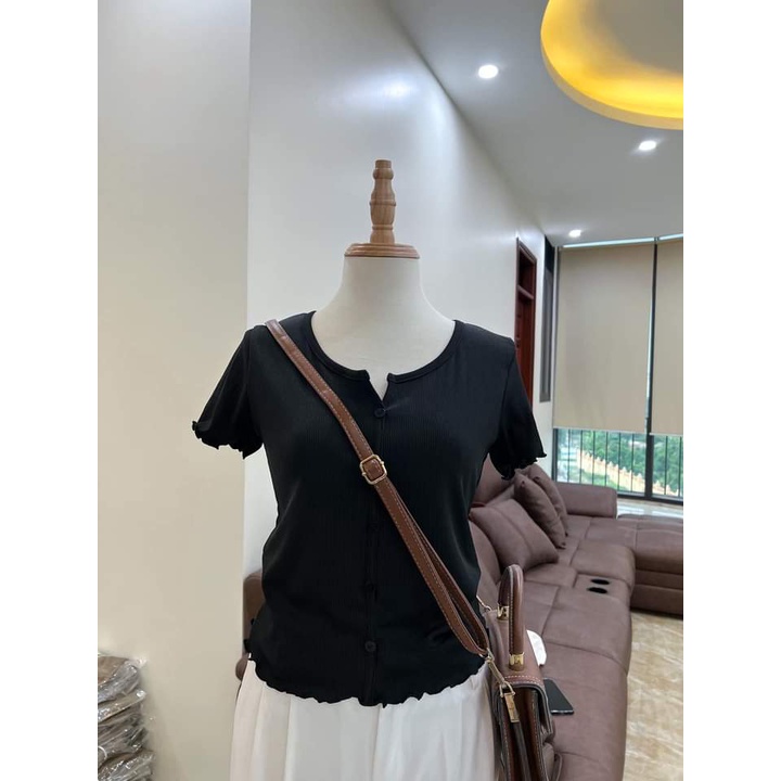 Áo thun nữ cộc tay cổ tròn dáng vừa chất liệu vải thun gân mềm mại, nhẹ mát, thấm hút mồ hôi, 100% anh thật tự chụp