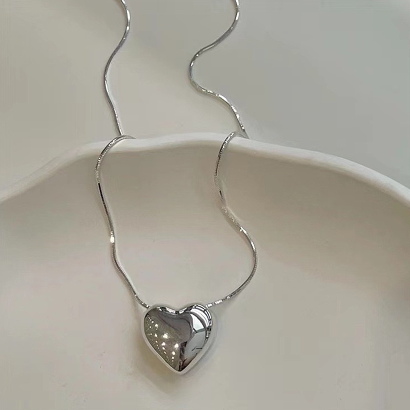 Vòng cổ Mặt Trái Tim Nhỏ Đơn Giản Phong Cách Hip Hop Hàn Quốc Sang Trọng