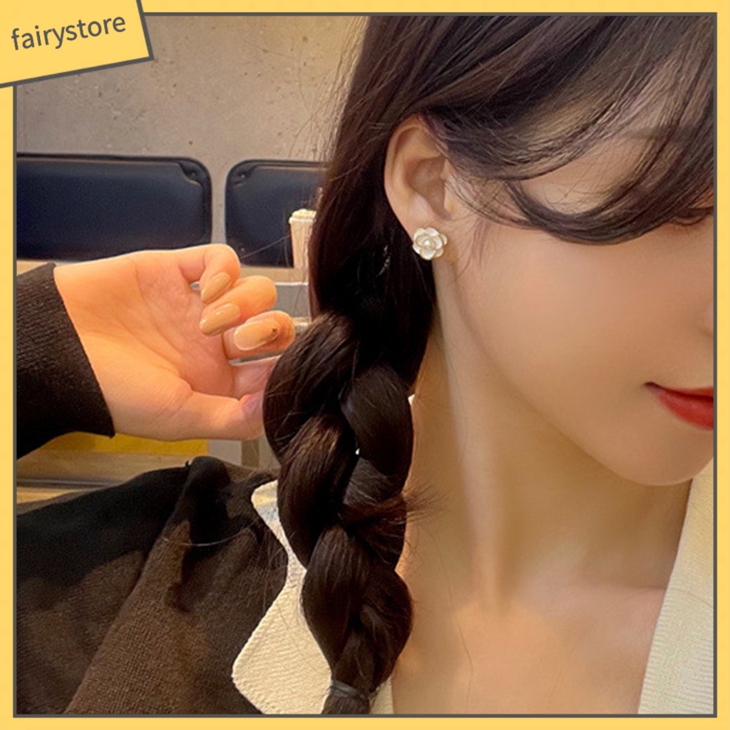 1 Đôi Bông Tai Hình Hoa Trà Đính Ngọc Trai Giả Phong Cách Hàn Quốc Dành Cho Nữ