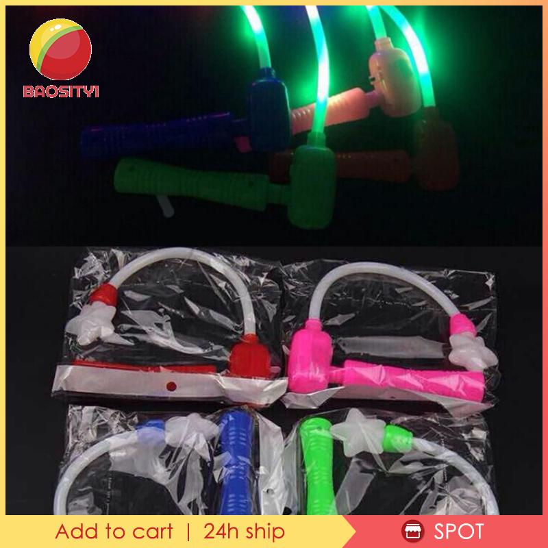 [Baosity1] Đũa Phát Sáng Cho Bé Trình Diễn Nhảy Múa