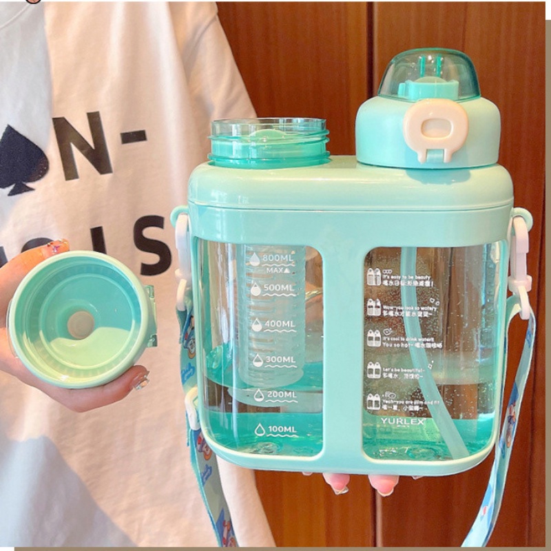 Bình Nước 1.6L Có Ống Hút Và Hai Ngăn Bằng Nhựa