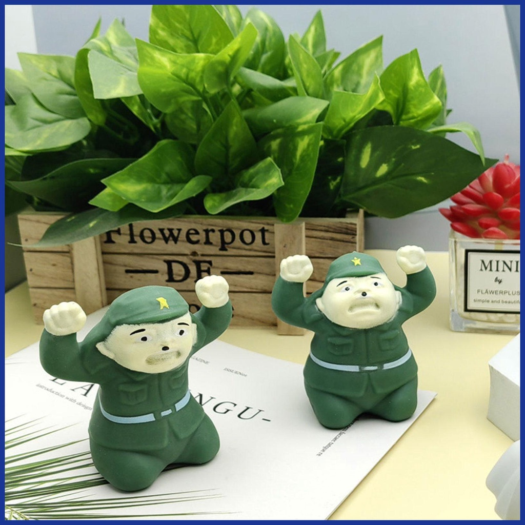 Đồ Chơi Nắn Bóp Đàn Hồi Giảm Stress Hình Người Lính