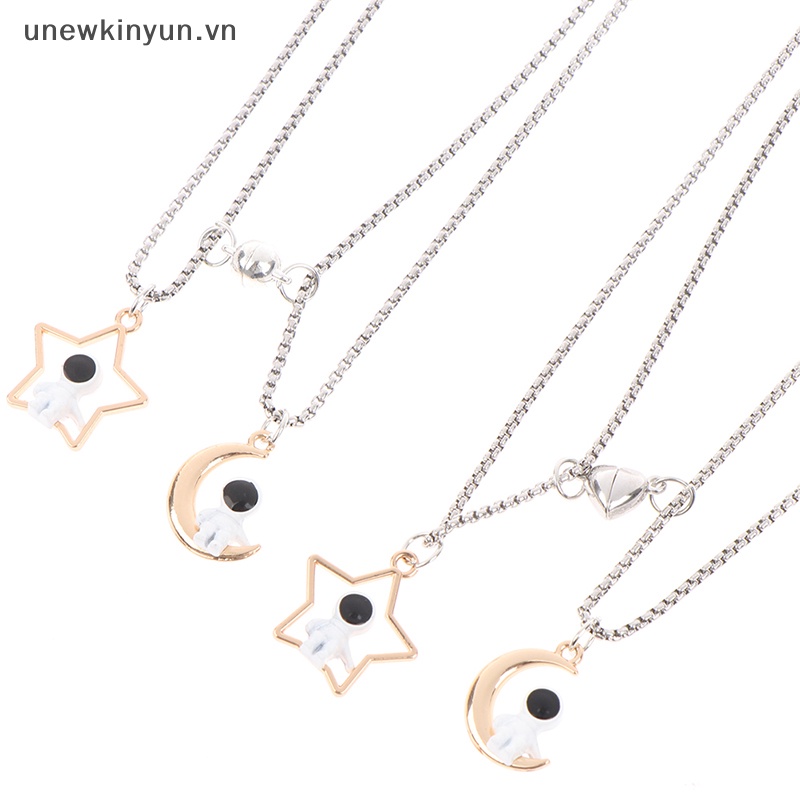 Set 2 Vòng cổ Nam Châm Mặt Phi Hành Gia Cho Cặp Đôi