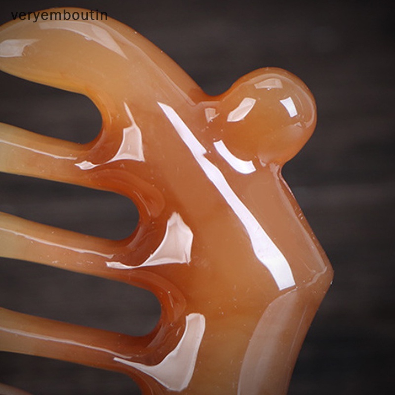 1 Lược Nhựa Chải Tóc Mát Xa Da Đầu Tiện Lợi