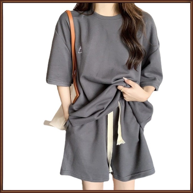 Set Đồ Thể Thao 2 Món Gồm Áo Thun Tay Cộc Cổ Thuyền + Quần Dài Cho Nữ