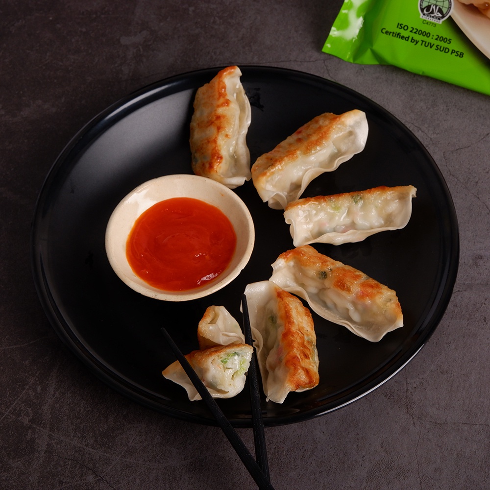 SỦI CẢO KIỂU NHẬT NHÂN RAU CỦ KARRION - YASAI GYOZA 192G/ 12 CÁI