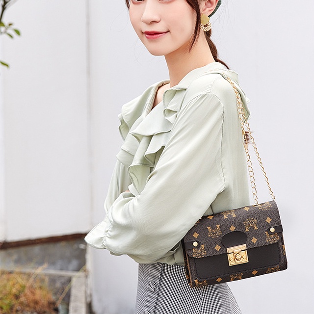 Túi xách Nữ mini dây xích Vuông Nhỏ Đeo Vai / Đeo Chéo Có Khóa Họa Tiết Màu Tương Phản Thời Trang Hàn Quốc HZFTR2034