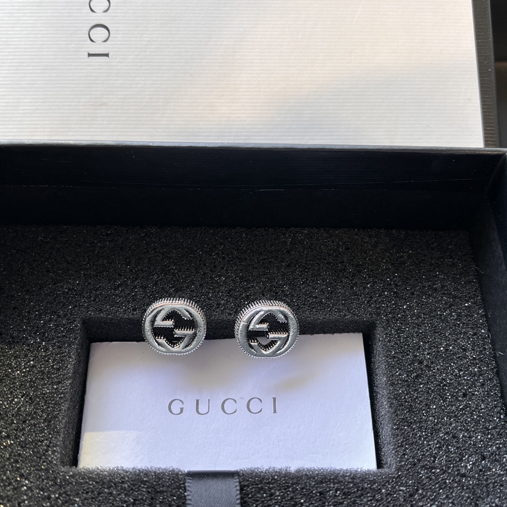 Bông Tai Gucci Bằng Thép Titan Chống Thấm Nước Không Gỉ Hình Logo GG Thời Trang Cho Nữ