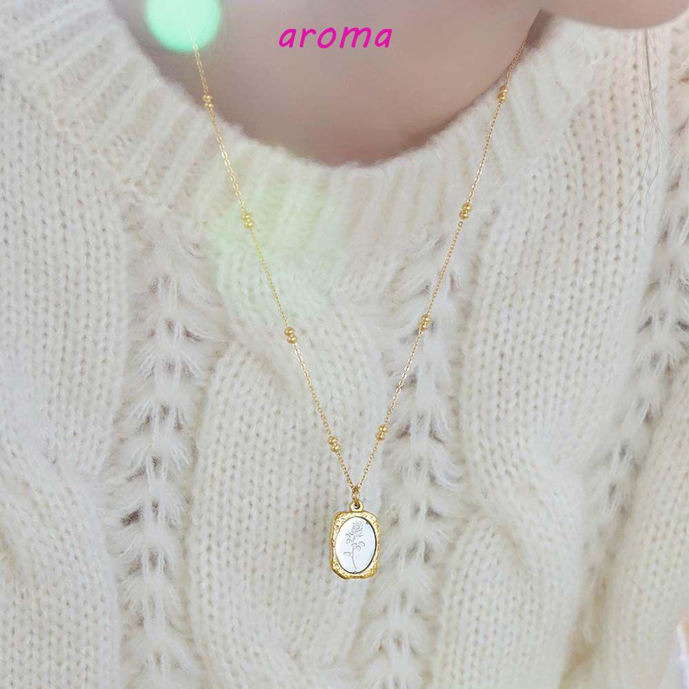 AROMA Vòng cổ Thép Titan Mặt Vuông Màu Vàng Sang Trọng Cá Tính Phong Cách Hàn Quốc Cho Nữ