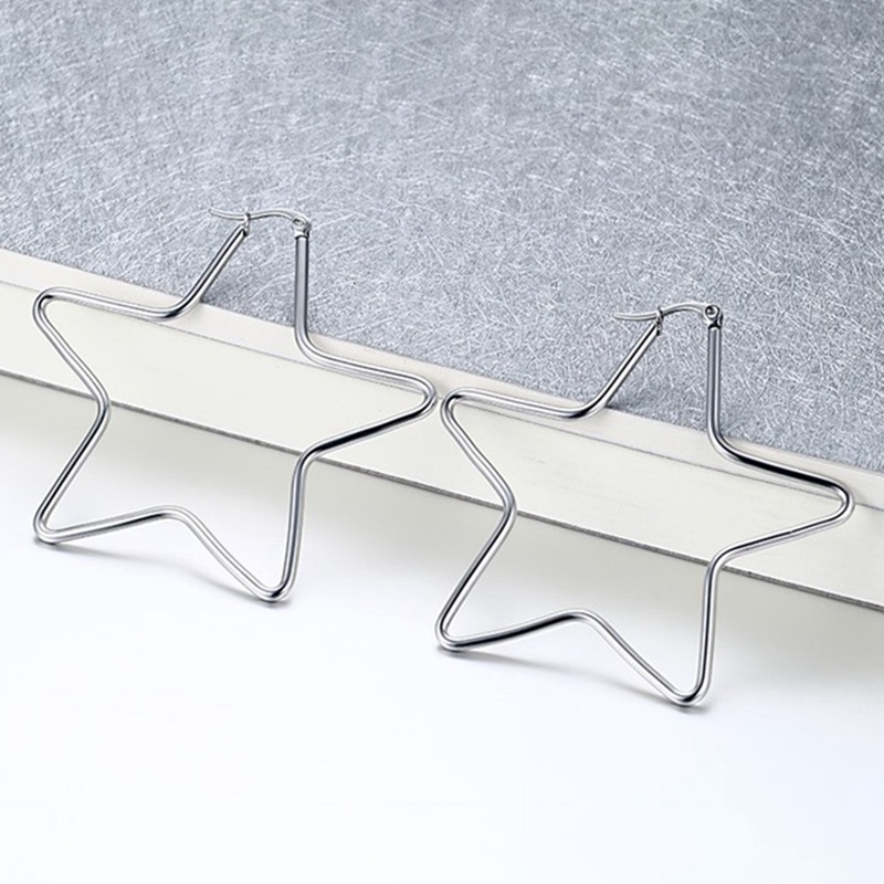 Khuyên Tai Tròn Lớn Bằng Thép Titan Màu Bạc Không Phai Màu Hình Ngôi Sao Cho Nữ