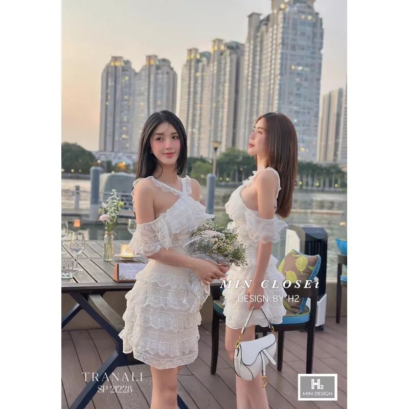 🌸Váy ren tầng trễ vai cỏi yếm cực sang chảnhhh💋💋