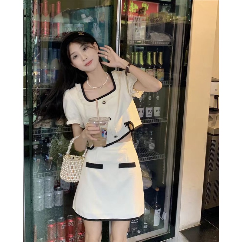 Set Áo Lửng Phối Chân Váy Ngắn Phong Cách Retro Thời Trang Hè Mới Cá Tính Cho Nữ