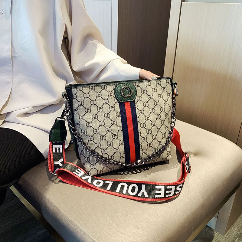 Túi Xách Da Đeo Vai Sức Chứa Lớn Thời Trang Dành Cho Nữ