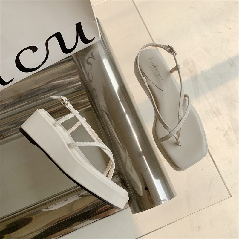 Sandal Đế Xuồng Thời Trang Mùa Hè 2023 Cho Nữ