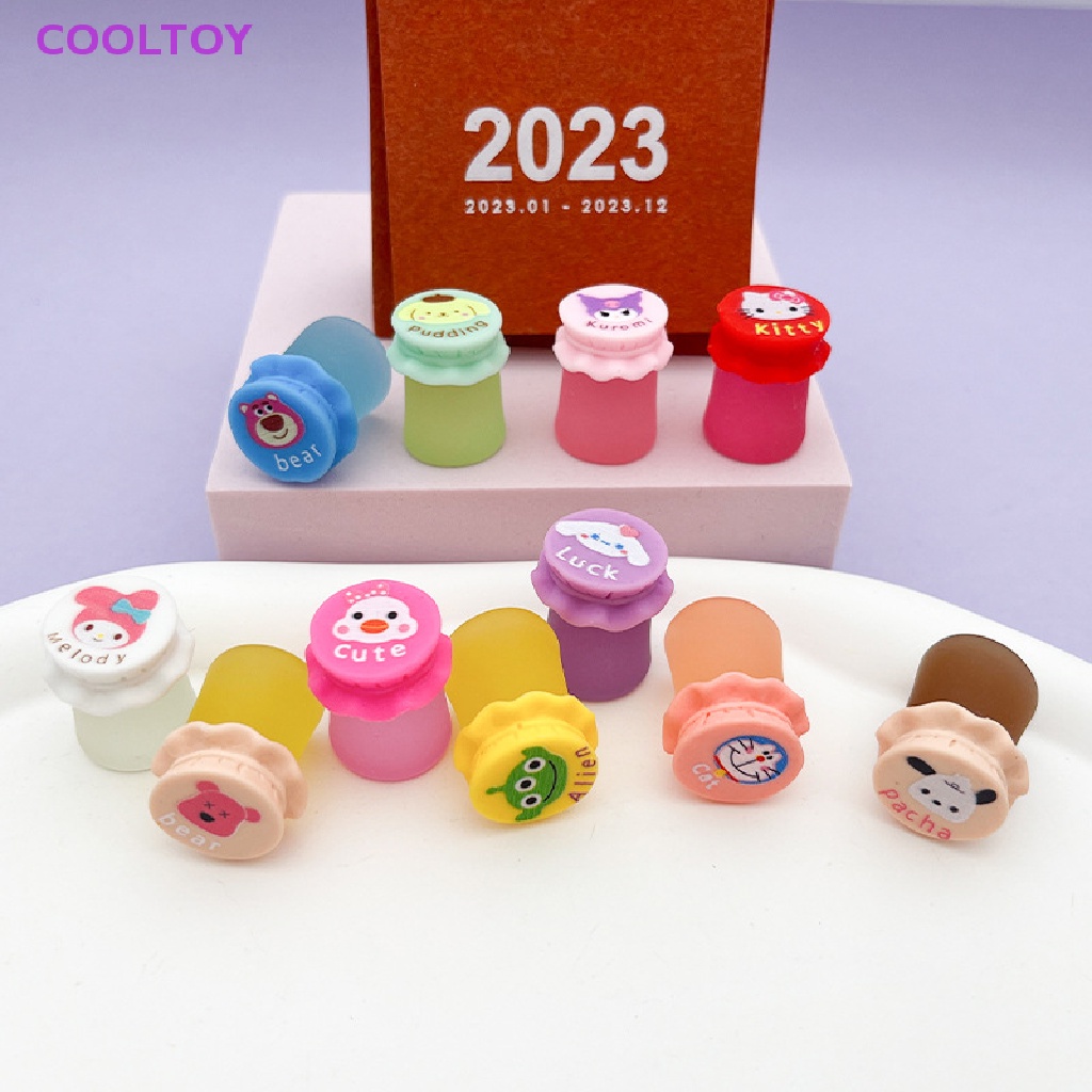 Set 2 Đồ trang trí Bình Mật Ong Mini Bằng Nhựa Resin Dạ Quang Trang Trí Bảng Điều Khiển Xe Hơi