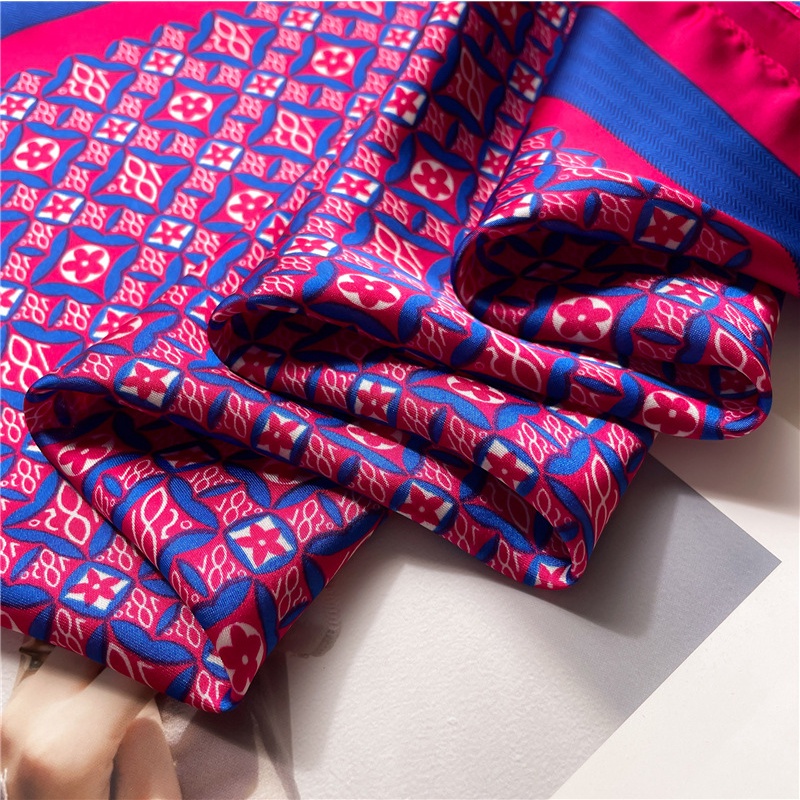 Khăn Choàng Cổ Vuông 70x 70cm In Họa Tiết Hoa / Hình Học Bằng Lụa Thời Trang Cho Nữ