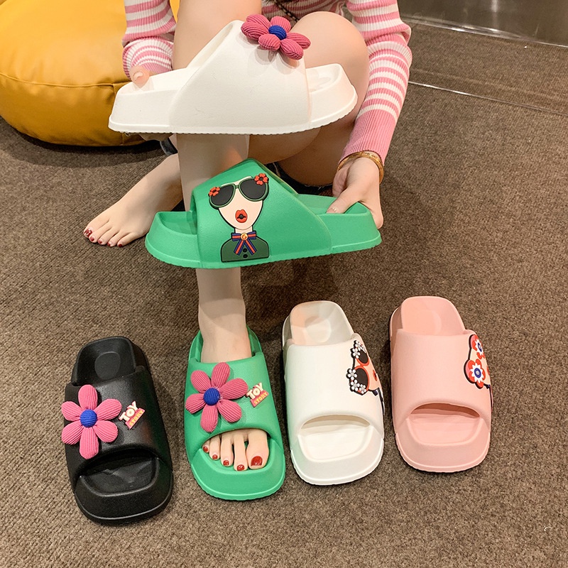 195.Dép đi trong nhà Đế Dày Mềm Mại Họa Tiết Hoạt Hình Màu Kẹo Phong Cách Hàn Quốc Cho Nữ