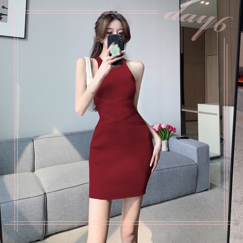 Đầm Dệt Kim Nữ Sát Nách Màu Sắc Thanh Lịch