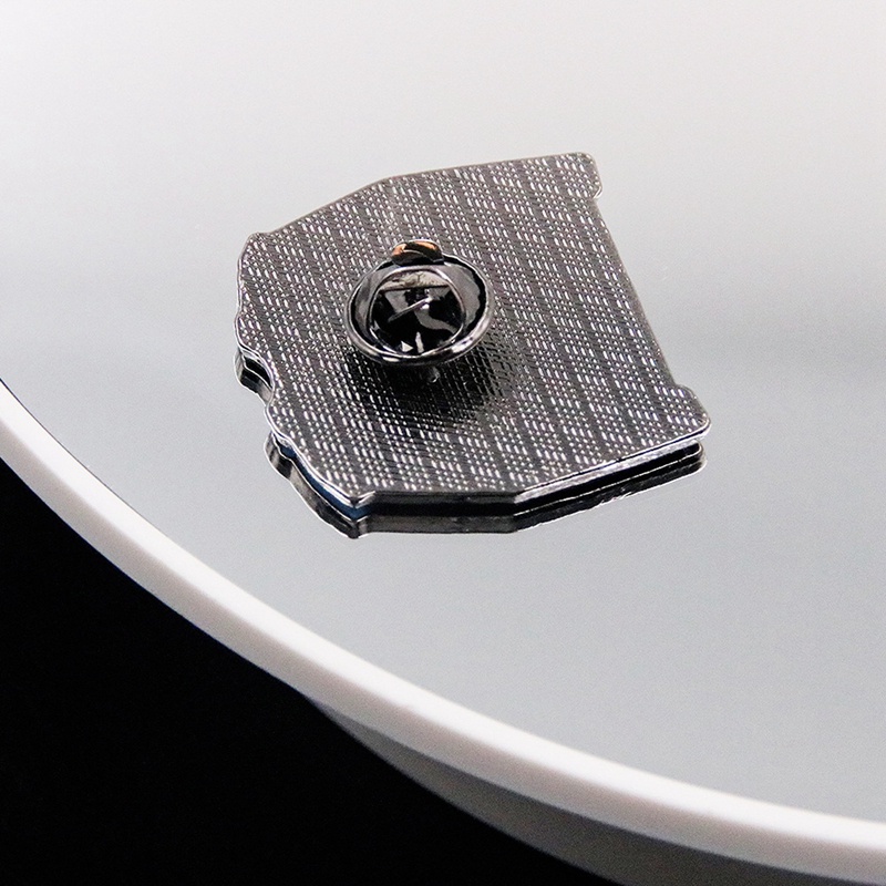 Trâm Cài Áo Khoác Jean Màu Xanh Dương In Chữ Stranger Things Dễ Thương